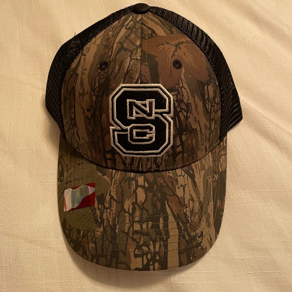 NC State Wolfpack Snapback